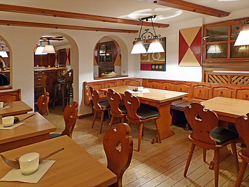 Hotel-Restaurant Schwyzerhuesli فيرهيم المظهر الخارجي الصورة
