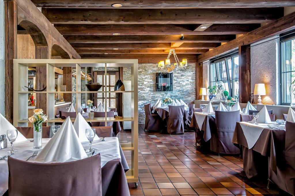 Hotel-Restaurant Schwyzerhuesli فيرهيم المظهر الخارجي الصورة