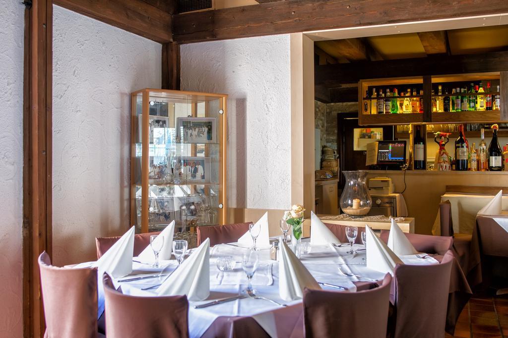 Hotel-Restaurant Schwyzerhuesli فيرهيم المظهر الخارجي الصورة